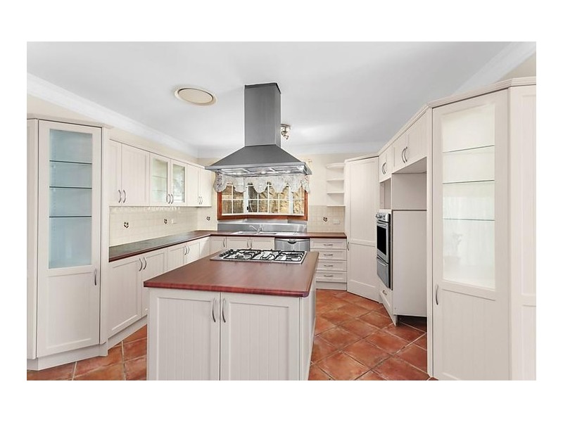8 Woodglen Place, Cherrybrook NSW 2126