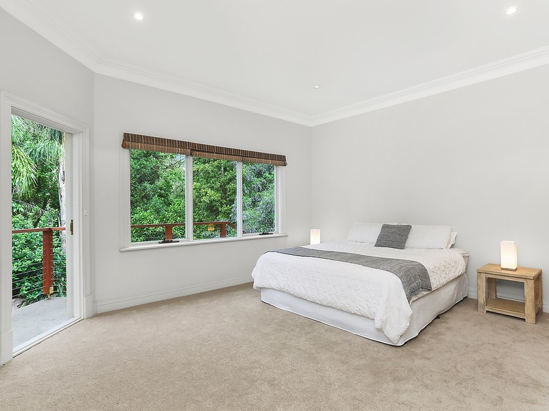 220 Ridgecrop Drive, Castle Hill NSW 2154