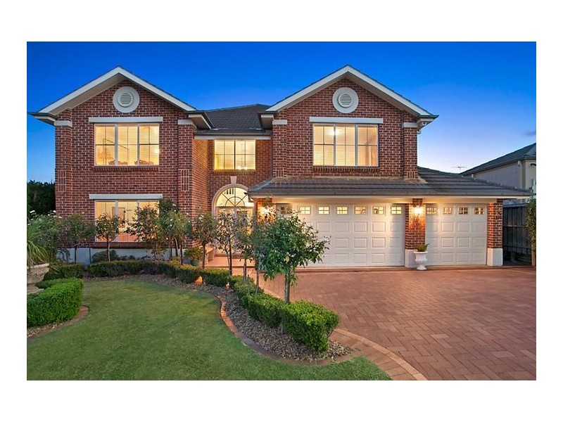 32 St Pauls Avenue, Castle Hill NSW 2154