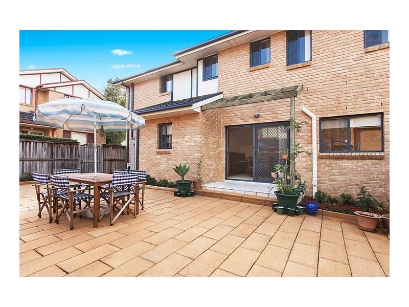 30/18 Pearce Street, Baulkham Hills NSW 2153
