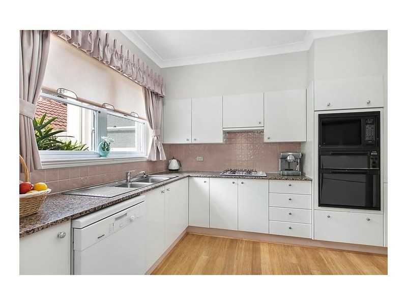 14 Stanley Close, St Ives NSW 2075