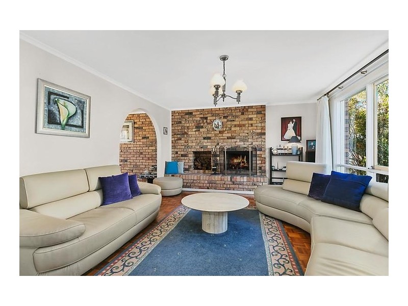 4 Lawson Place, Castle Hill NSW 2154