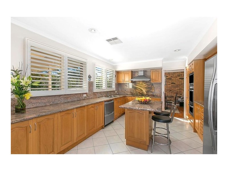 4 Lawson Place, Castle Hill NSW 2154