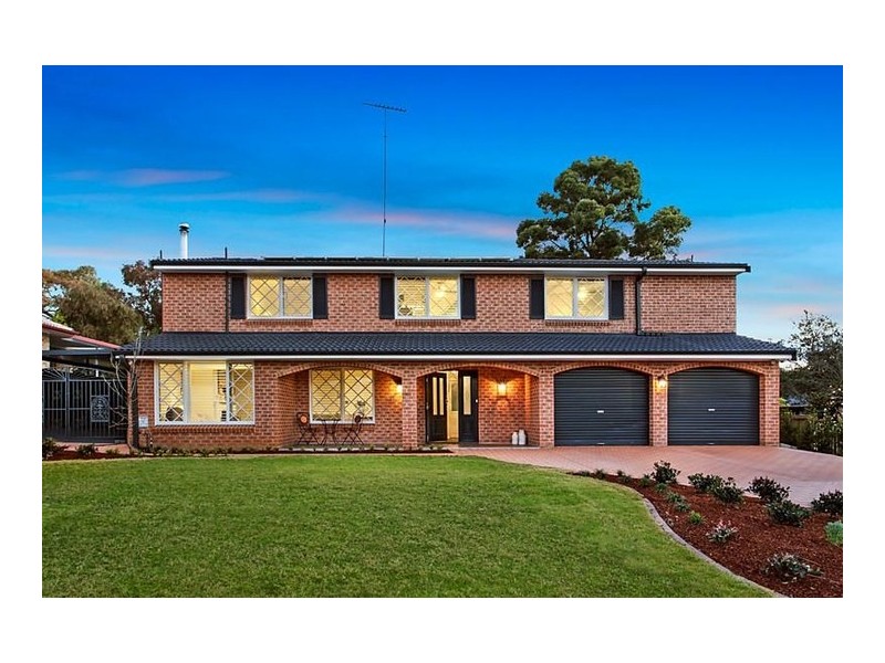 18 St Marks Avenue, Castle Hill NSW 2154