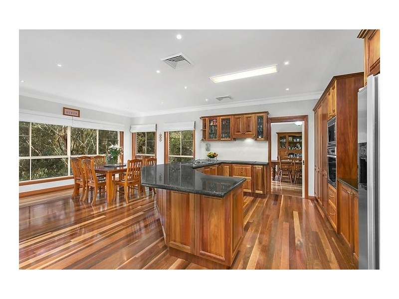 27 Strathfillan Way, Kellyville NSW 2155