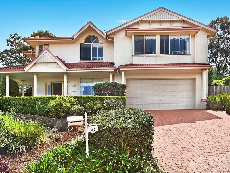 25 Stock Farm Avenue, Bella Vista NSW 2153