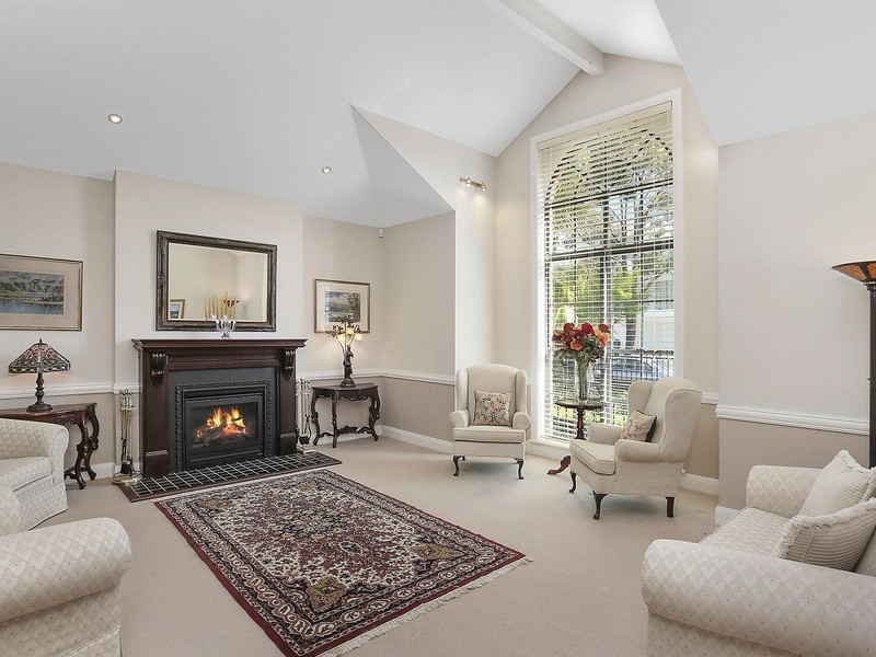 81 Edgewater Drive, Bella Vista NSW 2153