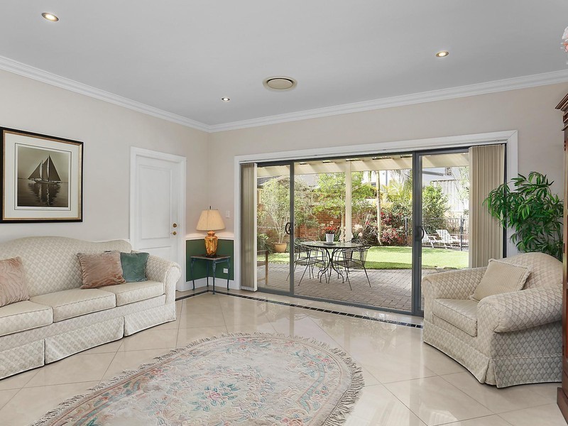 81 Edgewater Drive, Bella Vista NSW 2153