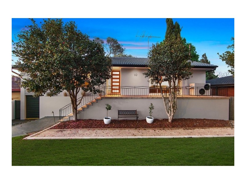 10 Gregory Avenue, Baulkham Hills NSW 2153