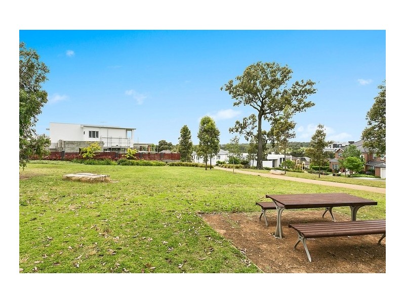 17 Chamonix Place, Bella Vista NSW 2153