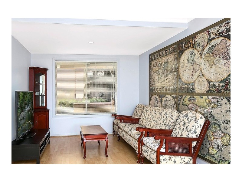 6/227 Windsor Road, Northmead NSW 2152