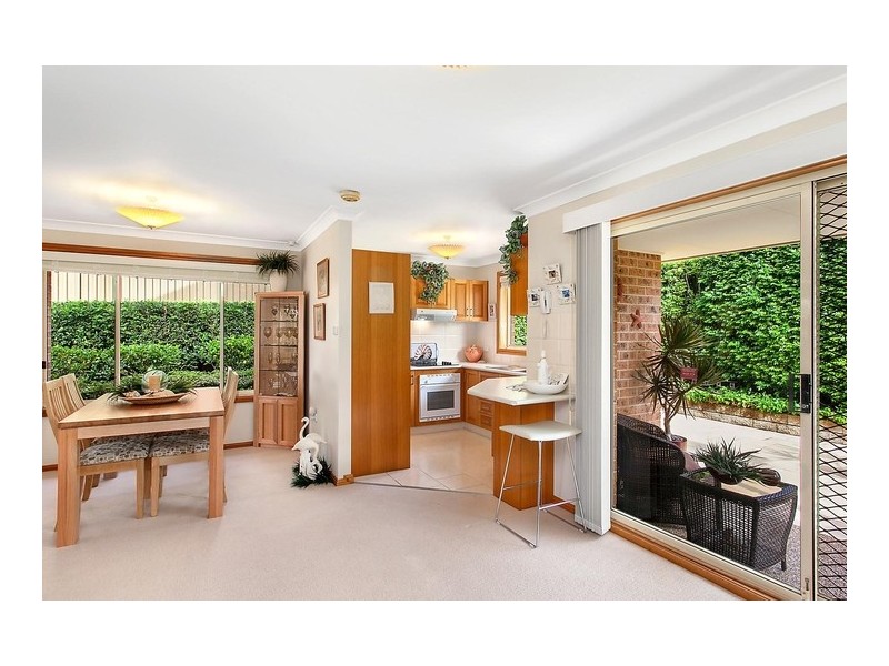 4/9 Wyldwood Crescent, Baulkham Hills NSW 2153