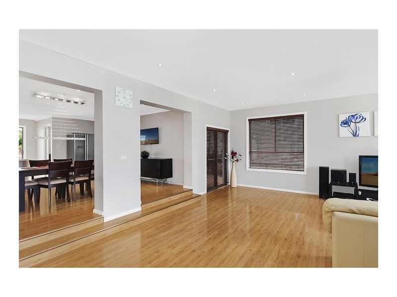 4 Carver Crescent, Baulkham Hills NSW 2153