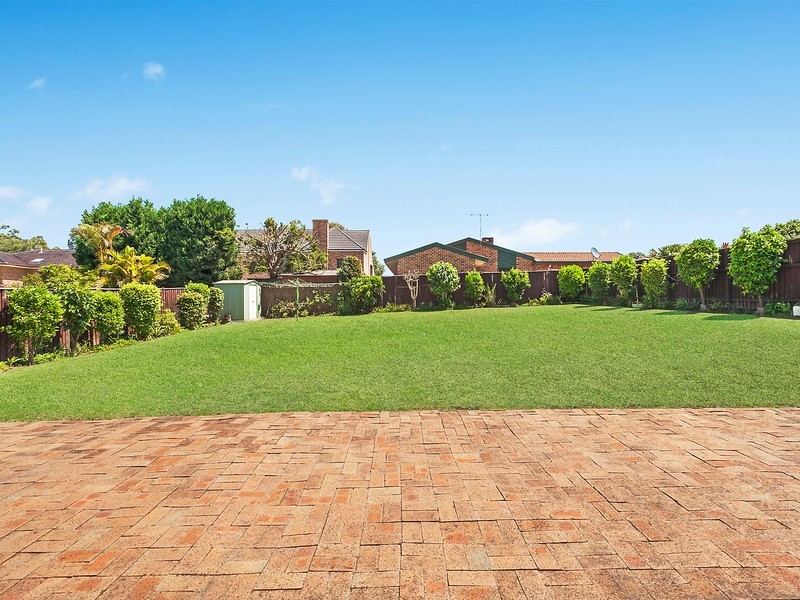 8 Lemonwood Place, Castle Hill NSW 2154