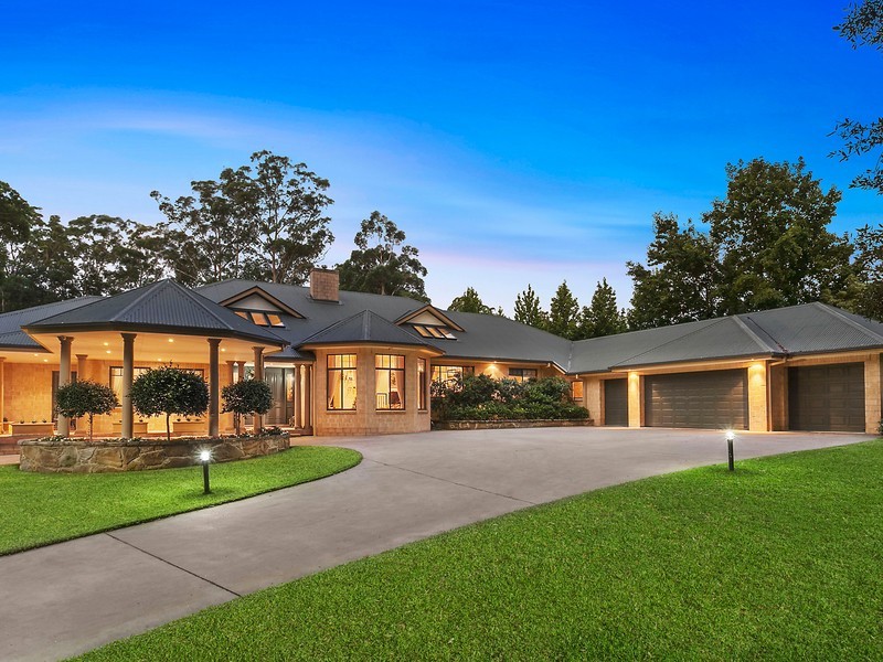 4 Cotswold Road, Dural NSW 2158