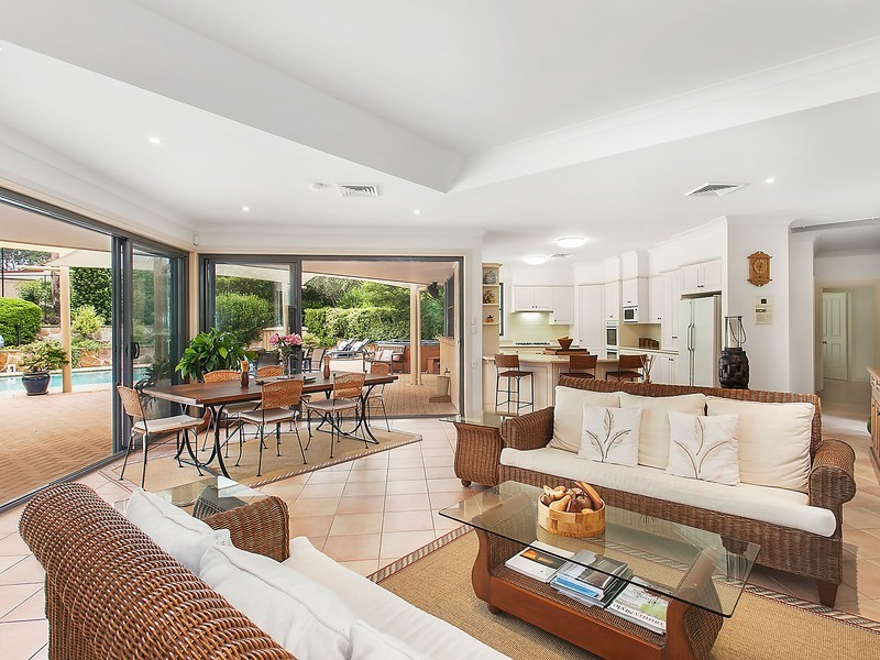 4 Cotswold Road, Dural NSW 2158