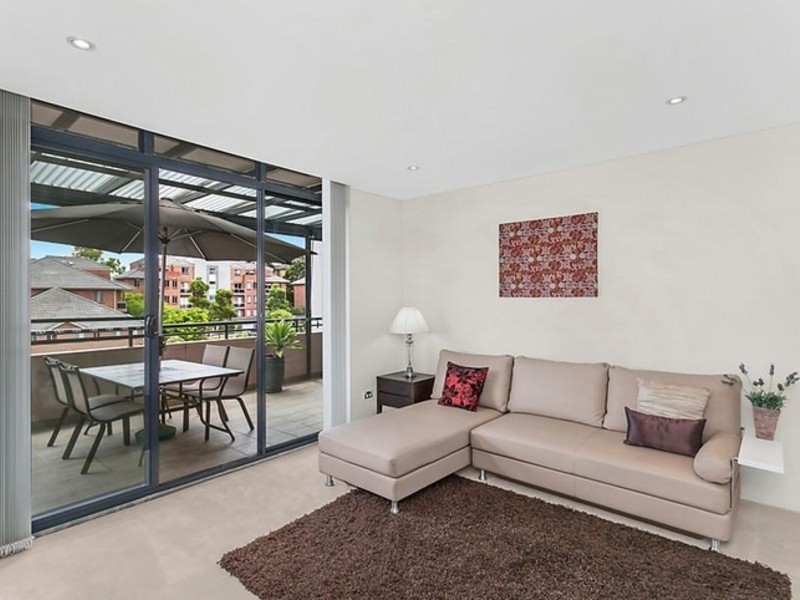 28/1 Mercer Street, Castle Hill NSW 2154