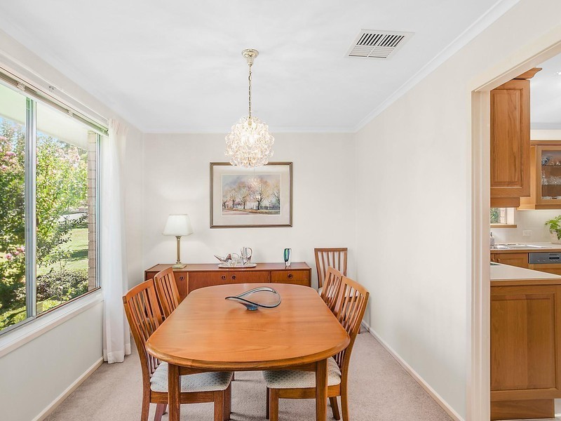 8 St James Avenue, Baulkham Hills NSW 2153