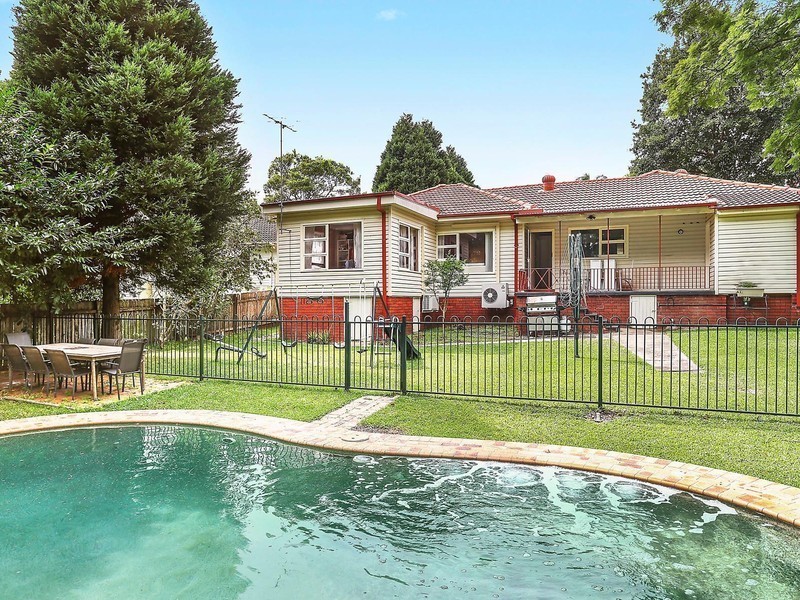 24 Hume Avenue, Castle Hill NSW 2154