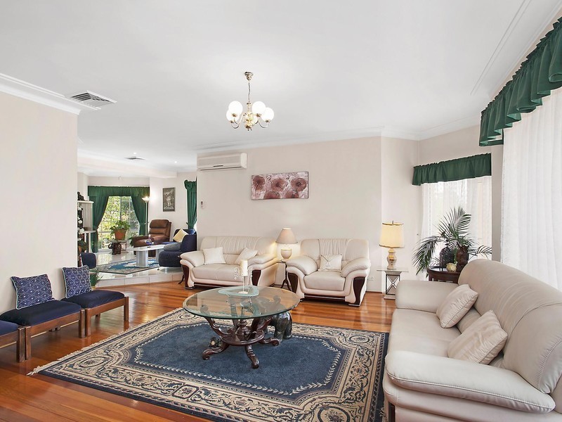 15 Penderlea Drive, West Pennant Hills NSW 2125