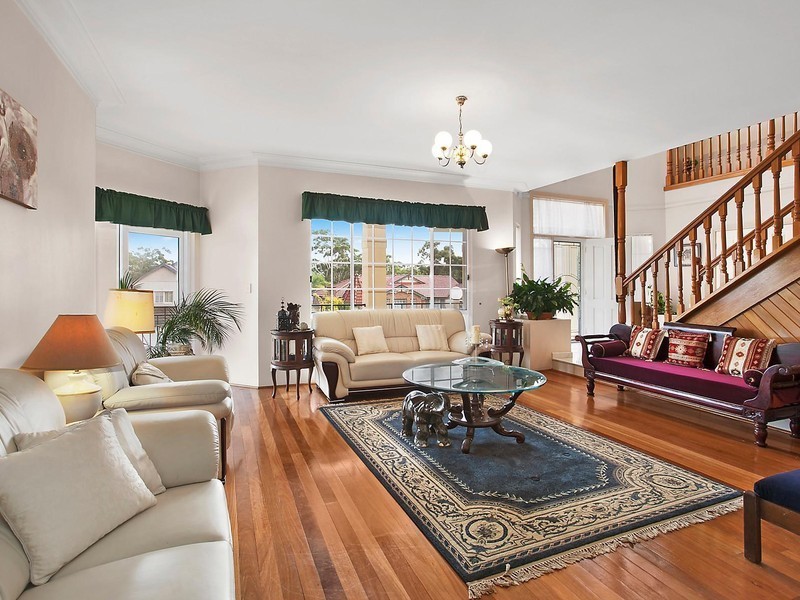 15 Penderlea Drive, West Pennant Hills NSW 2125