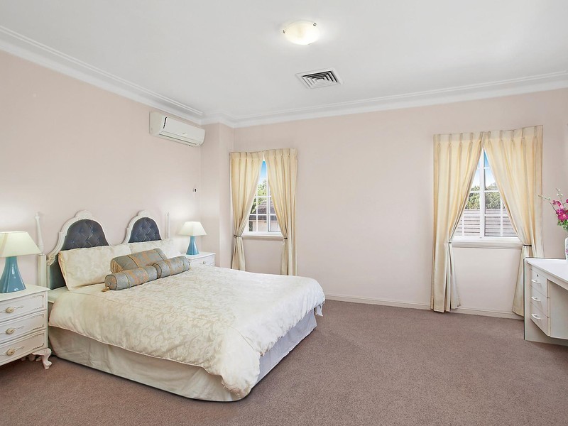 15 Penderlea Drive, West Pennant Hills NSW 2125