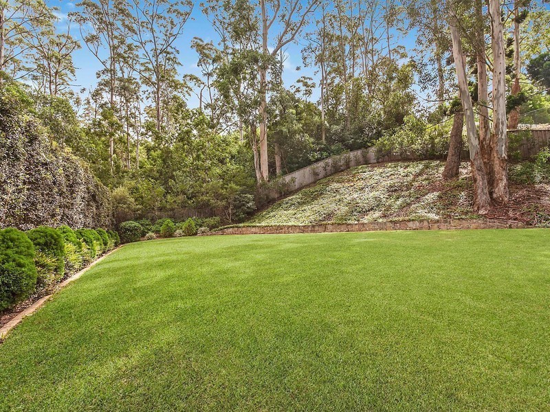 19 Hoop Pine Place, West Pennant Hills NSW 2125