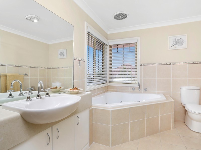 3 Sunderland Avenue, Castle Hill NSW 2154