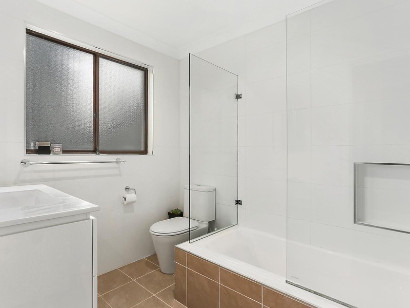 38 Benalla Avenue, Kellyville NSW 2155