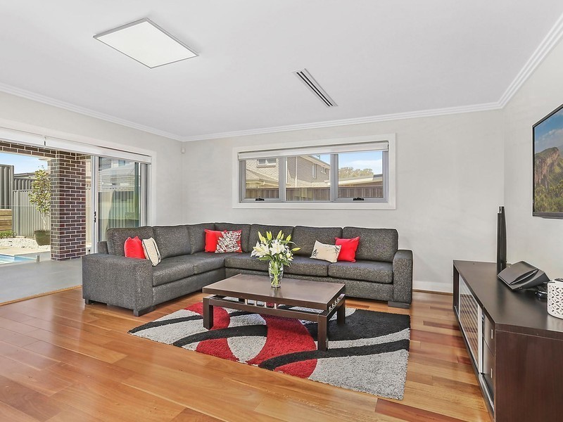 15 Bel Air Drive, Kellyville NSW 2155