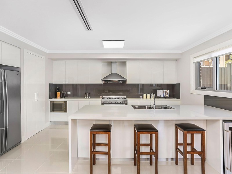 15 Bel Air Drive, Kellyville NSW 2155