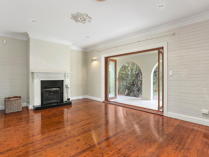 6 Bernard Place, Castle Hill NSW 2154