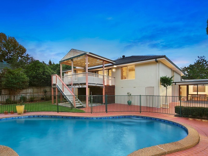 3 Miretta Place, Castle Hill NSW 2154