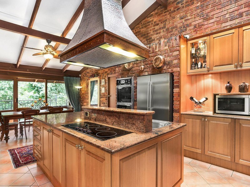 98 Range Road, West Pennant Hills NSW 2125