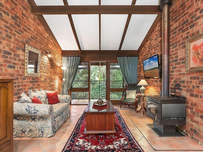 98 Range Road, West Pennant Hills NSW 2125