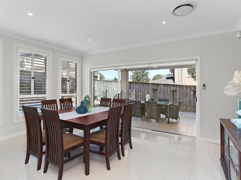 22 Darcey Road, Castle Hill NSW 2154