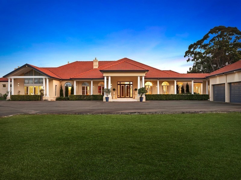 60 Annangrove Road, Kenthurst NSW 2156 McGrath Castle Hill Withdrawn