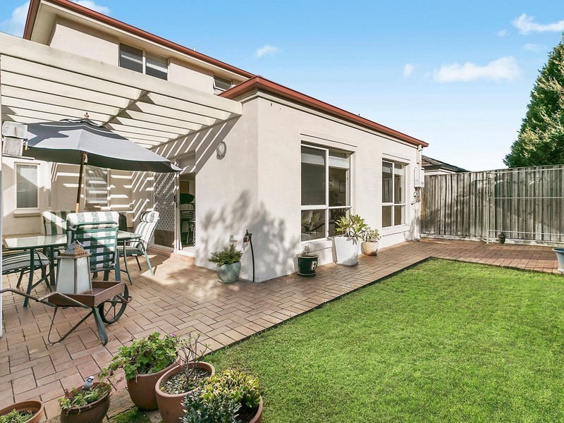 52 Linden Way, Bella Vista NSW 2153
