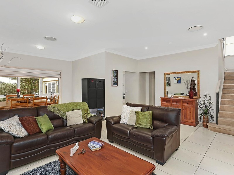 35 Linden Way, Bella Vista NSW 2153
