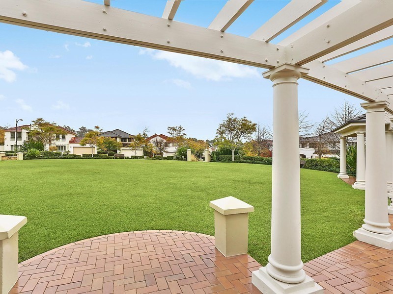 35 Linden Way, Bella Vista NSW 2153