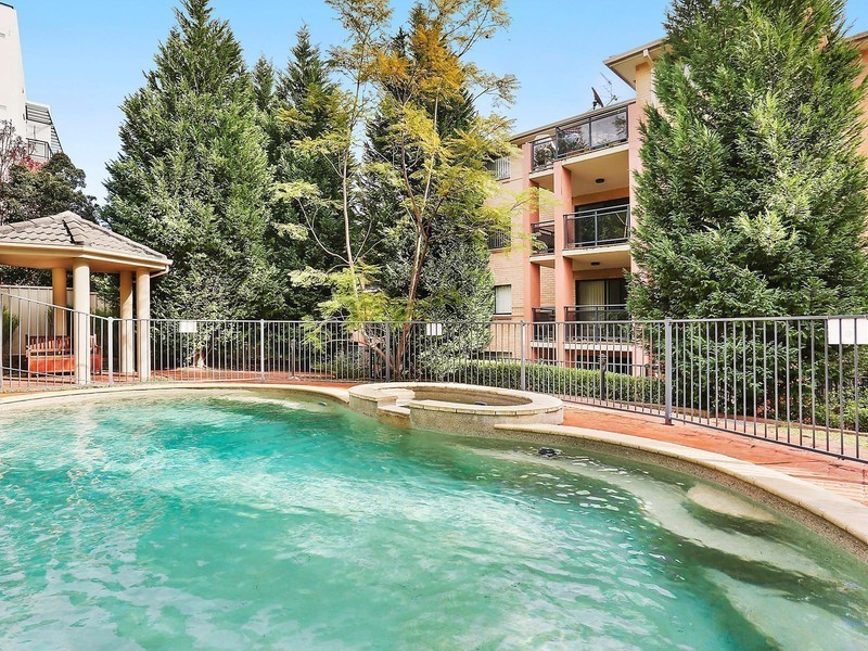 15/15 Hume Avenue, Castle Hill NSW 2154