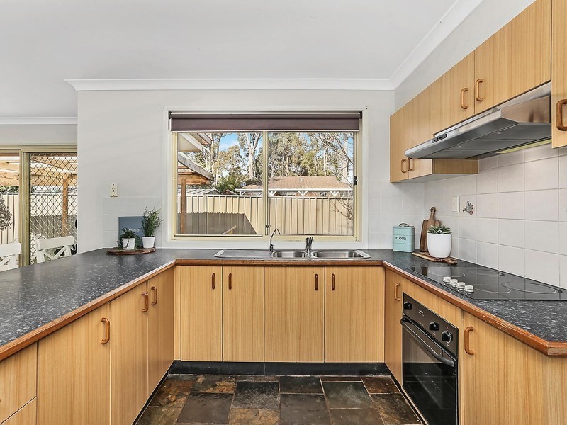 16A Lackenwood Crescent, Galston NSW 2159