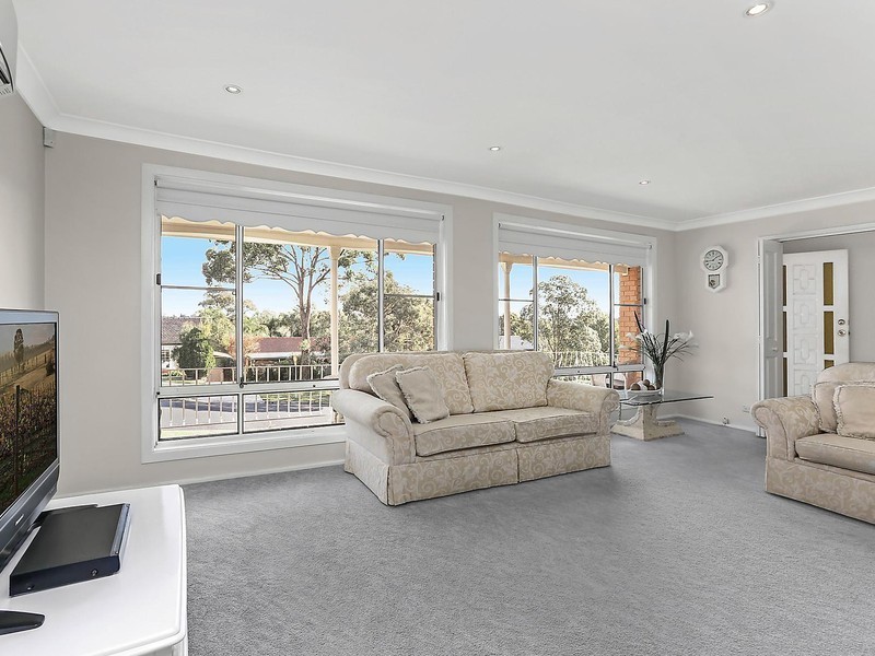 17 Jamberoo Avenue, Baulkham Hills NSW 2153