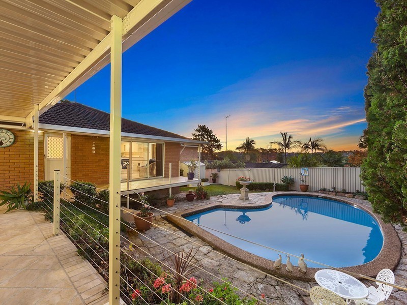 17 Jamberoo Avenue, Baulkham Hills NSW 2153