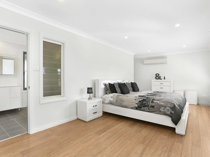 72 George Mobbs Drive, Castle Hill NSW 2154