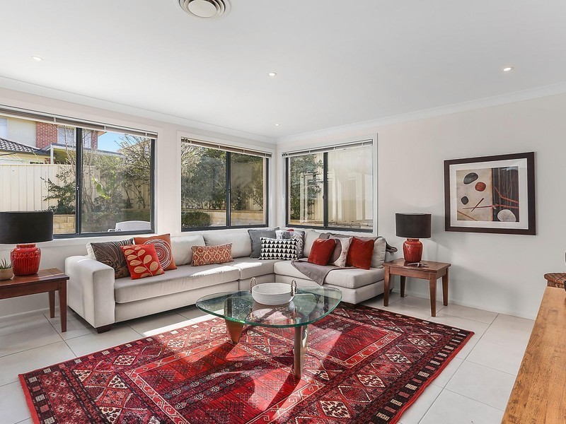 11 Brookfield Way, Castle Hill NSW 2154
