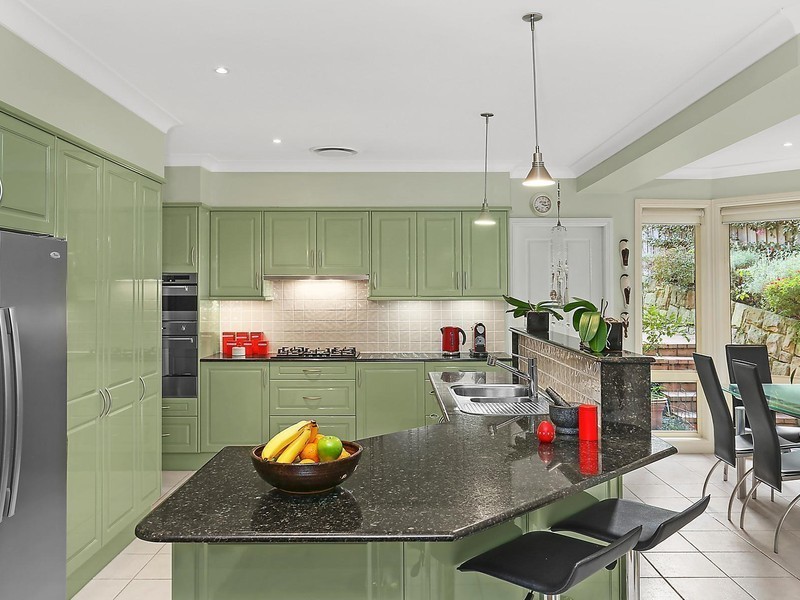 5 Lynton Green, West Pennant Hills NSW 2125