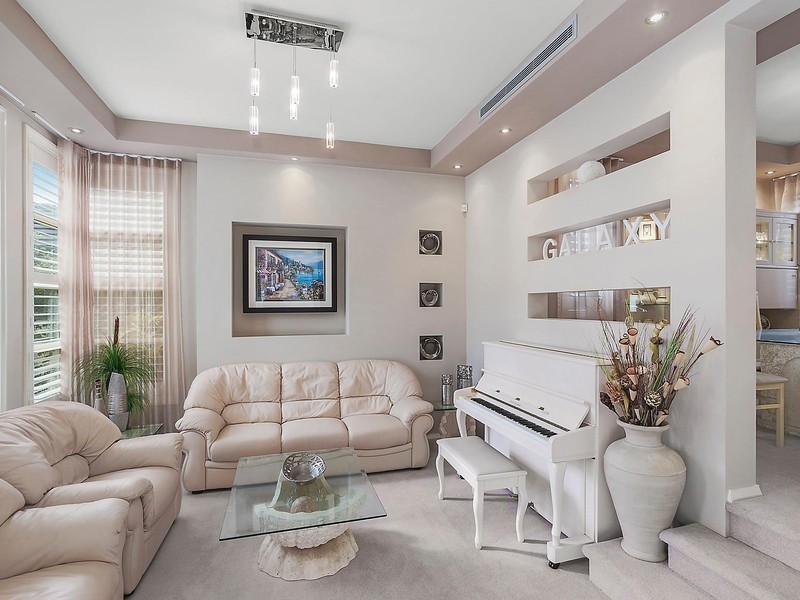 20 Darcey Road, Castle Hill NSW 2154