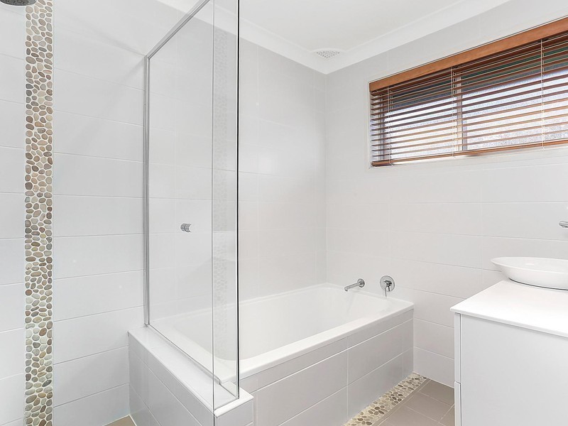 54 Rondelay Drive, Castle Hill NSW 2154