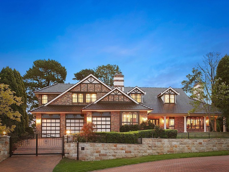 10 Glendale Grove, West Pennant Hills NSW 2125